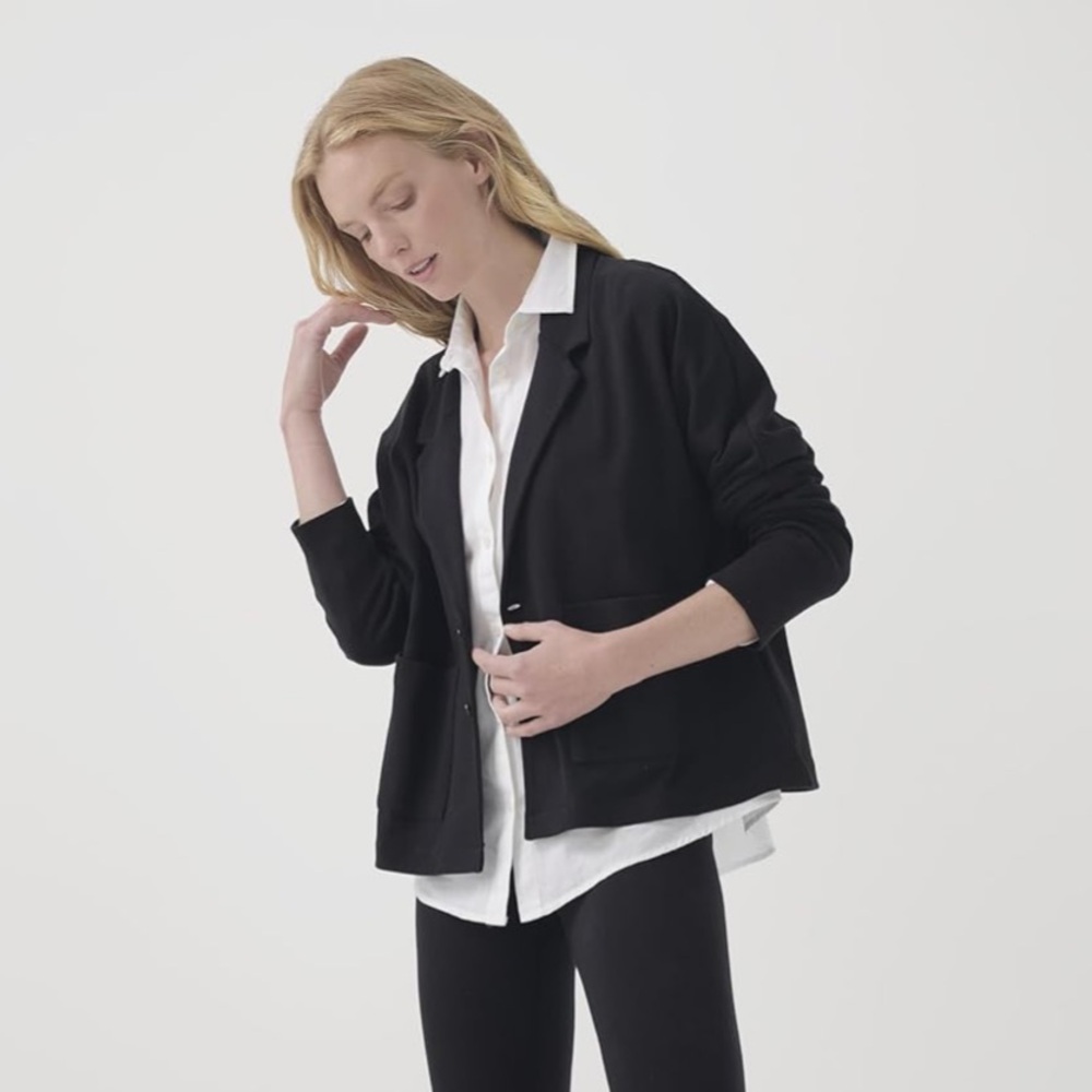 Pact Organic Cotton Women's Relaxed Blazer Black M